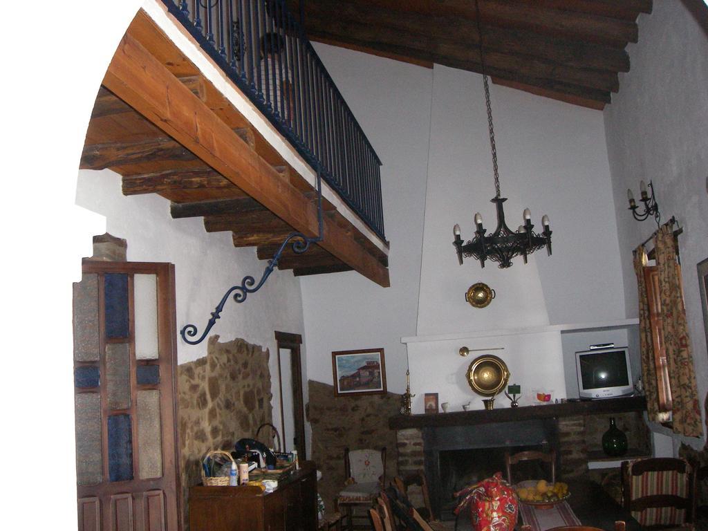 Casa Rural El Trillo ξενώνας El Alcornocal Εξωτερικό φωτογραφία