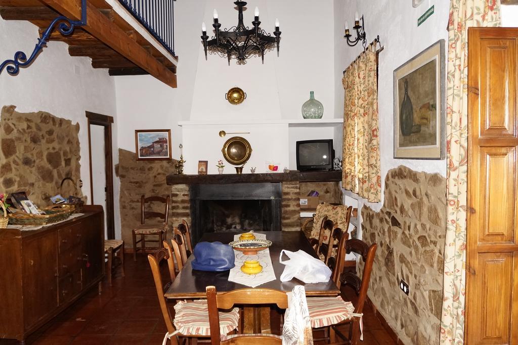 Casa Rural El Trillo ξενώνας El Alcornocal Εξωτερικό φωτογραφία